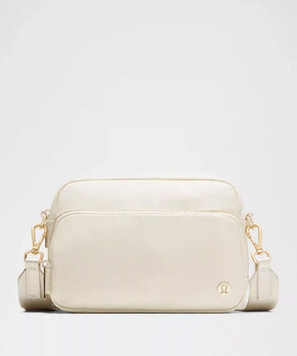 Everywhere Crossbody 3L Large *Metal Hardware