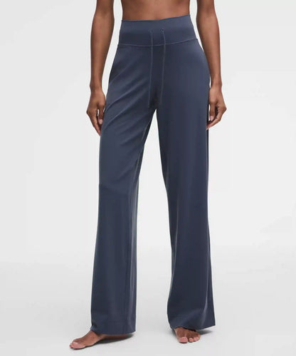 Groove High-Rise Wide-Leg Pant *Short