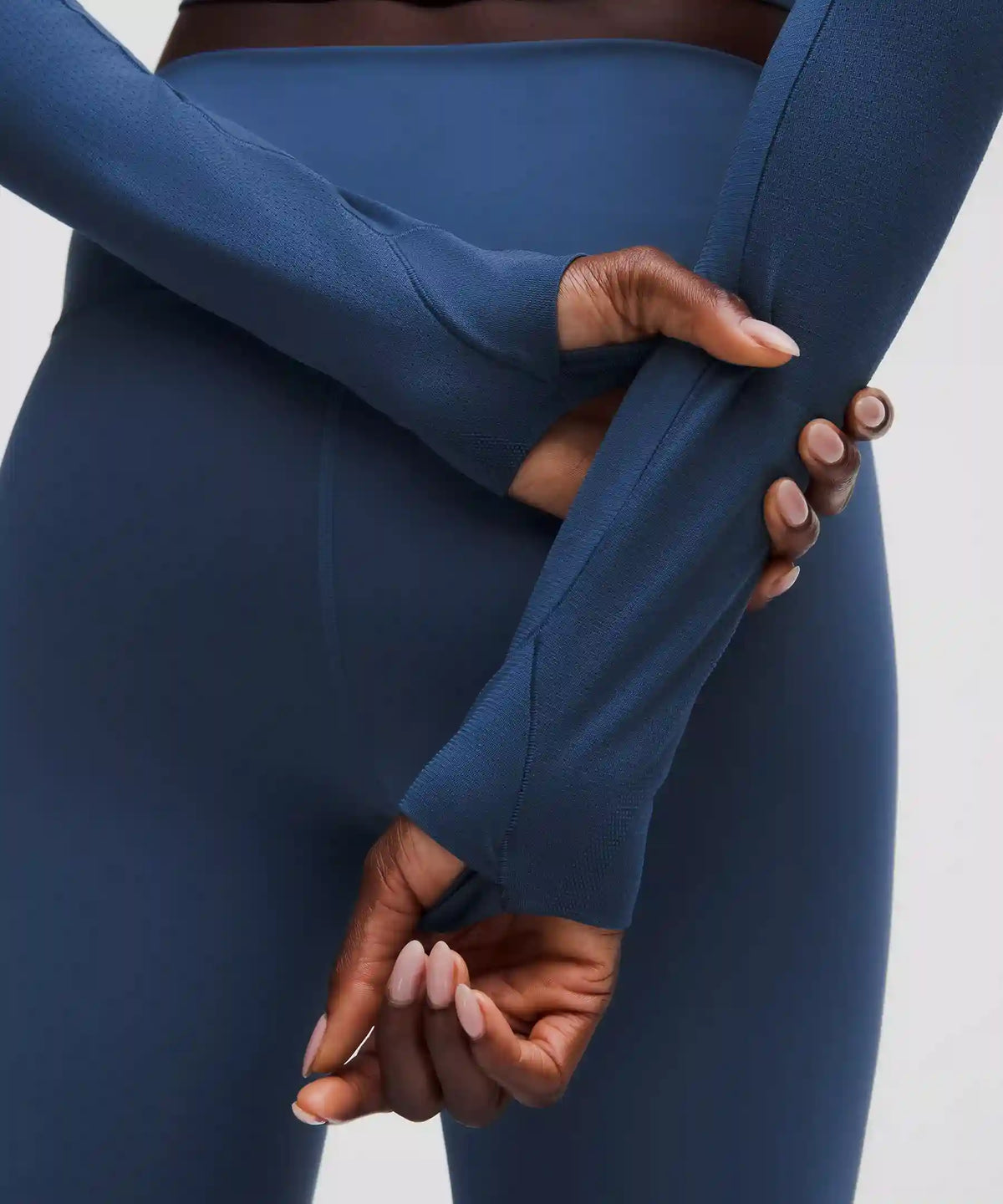 Swiftly Tech Cropped Long-Sleeve Shirt 2.0