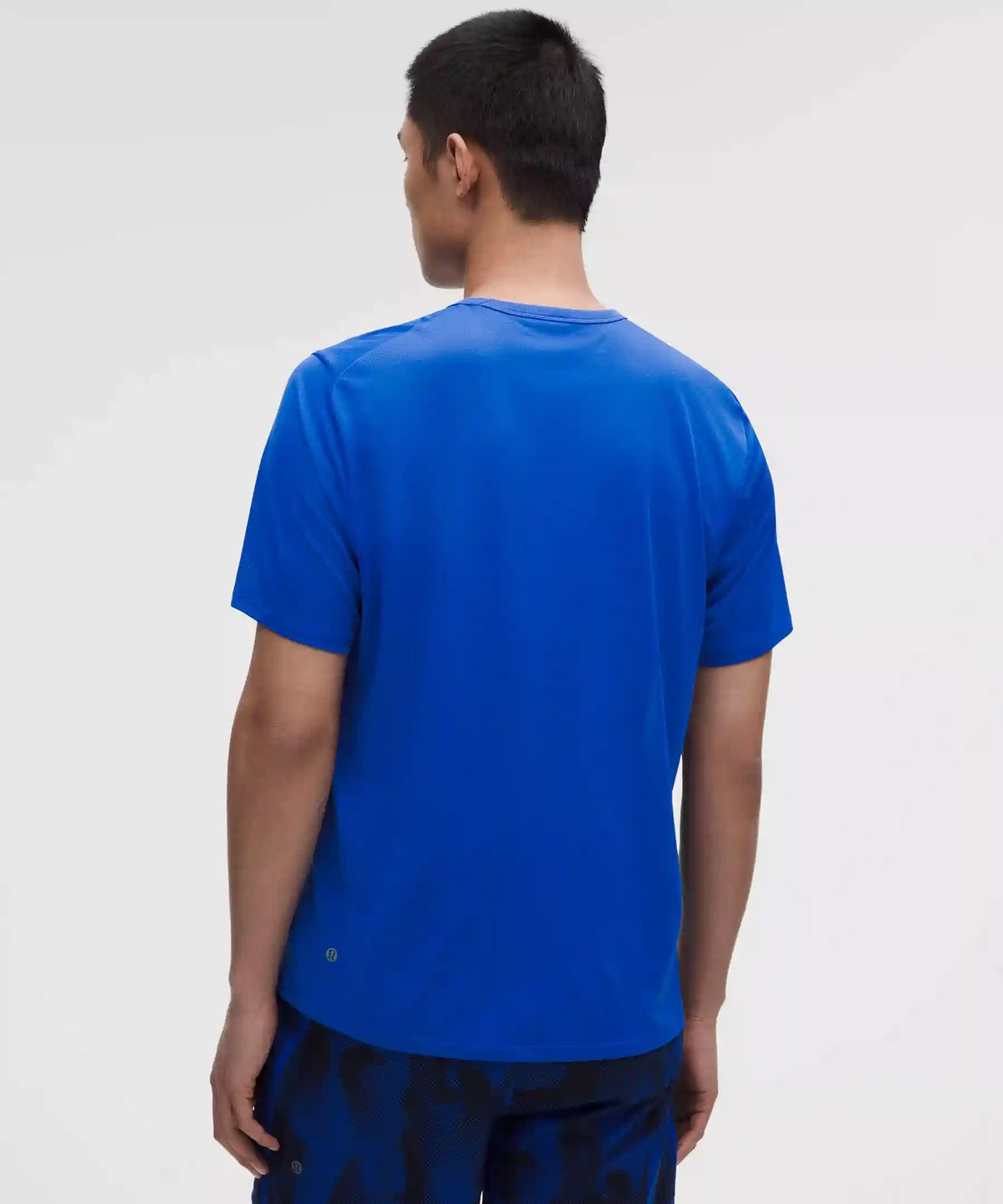 Men's Fast and Free Short-Sleeve Shirt *Perforated Stripe