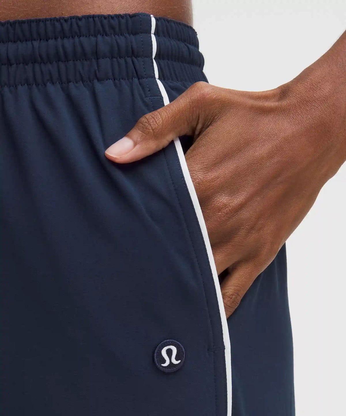 Court Rival Wide-Leg Track Pant Regular *Stitched Logo