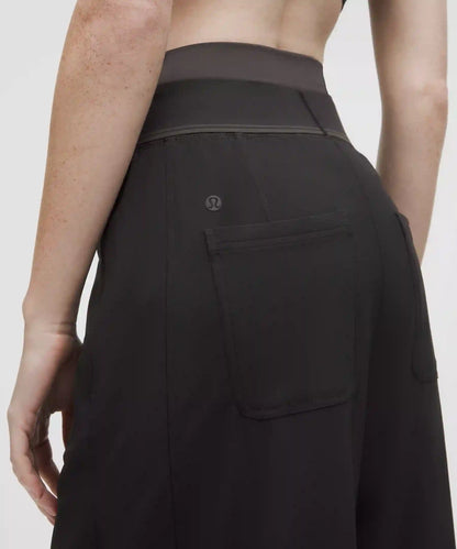 Swift High-Rise Wide-Leg Pant *Logo Waistband