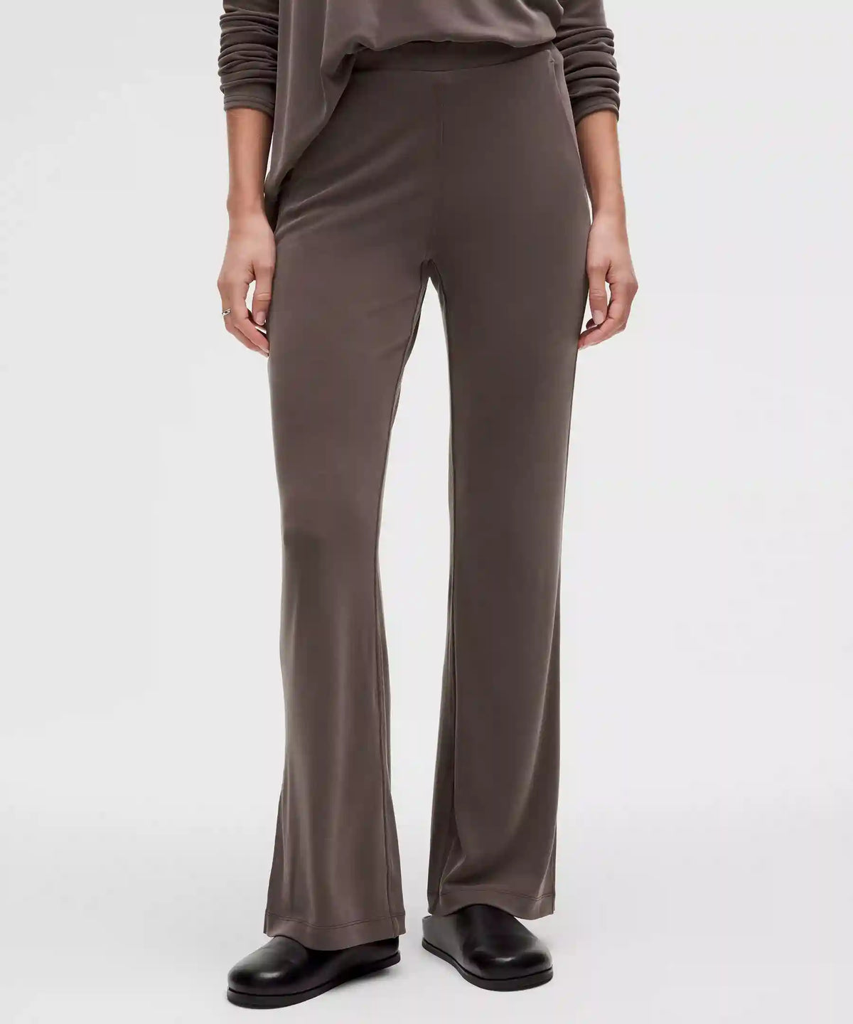 Drapey Softstreme Flared Pant