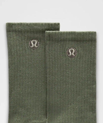 Unisex Daily Essential Crew Socks