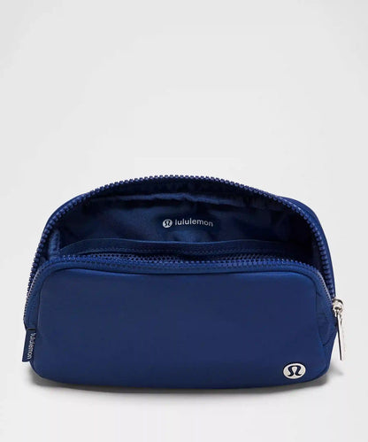Everywhere Belt Bag with Long Strap 1L