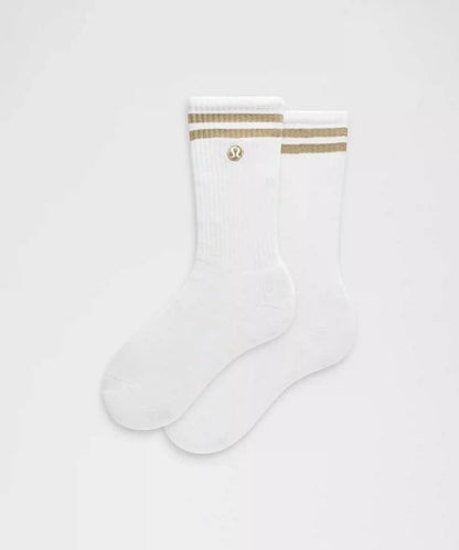 Unisex Daily Essential Crew Socks *Stripe