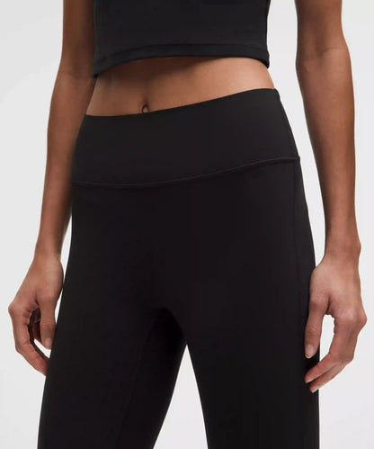 Groove Nulu High-Rise Flared Pant *Short