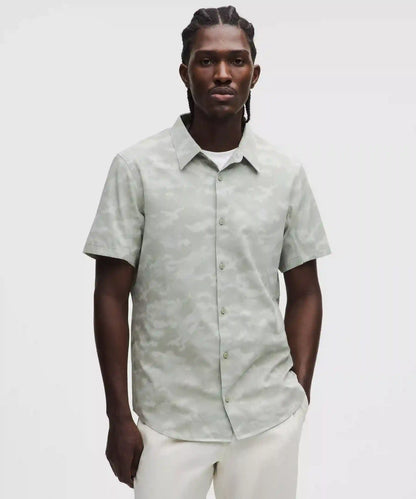 Airing Easy Short-Sleeve Shirt