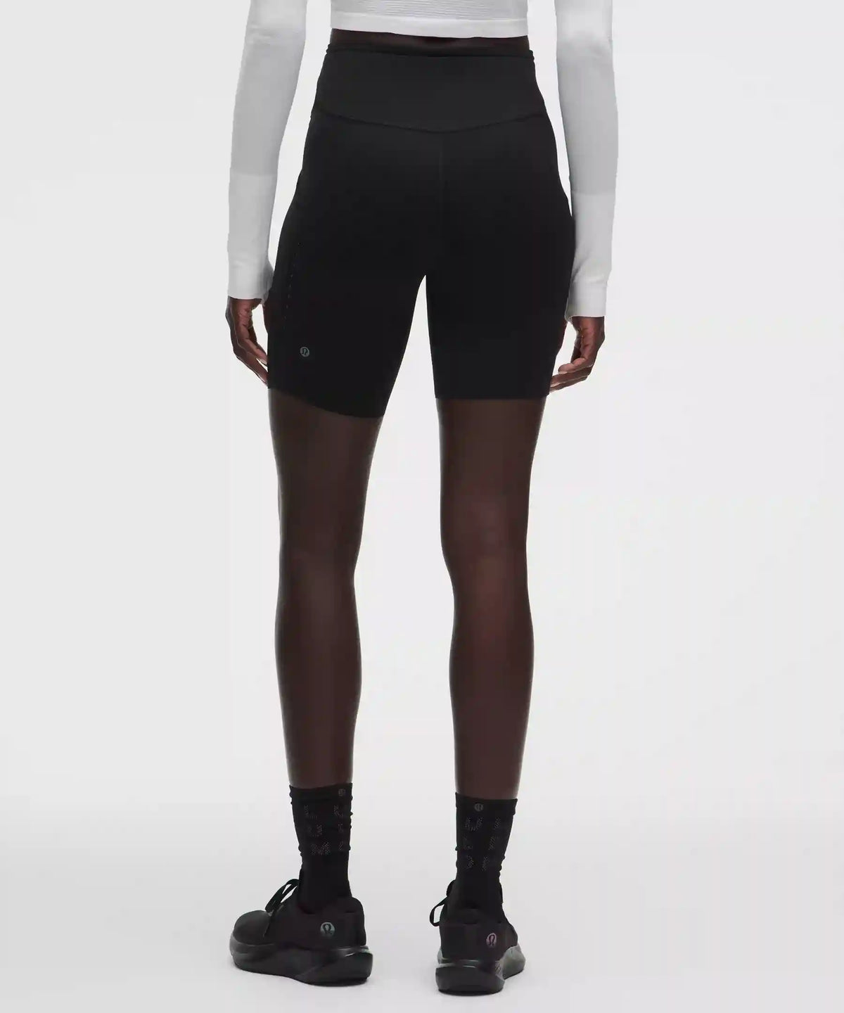 Fast and Free High-Rise Short 8" *5 Pocket