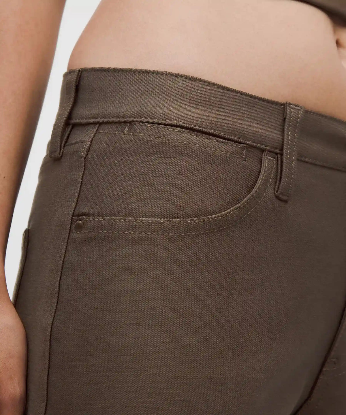 EasyFive Low-Rise Classic Wide-Leg Pant *Tall