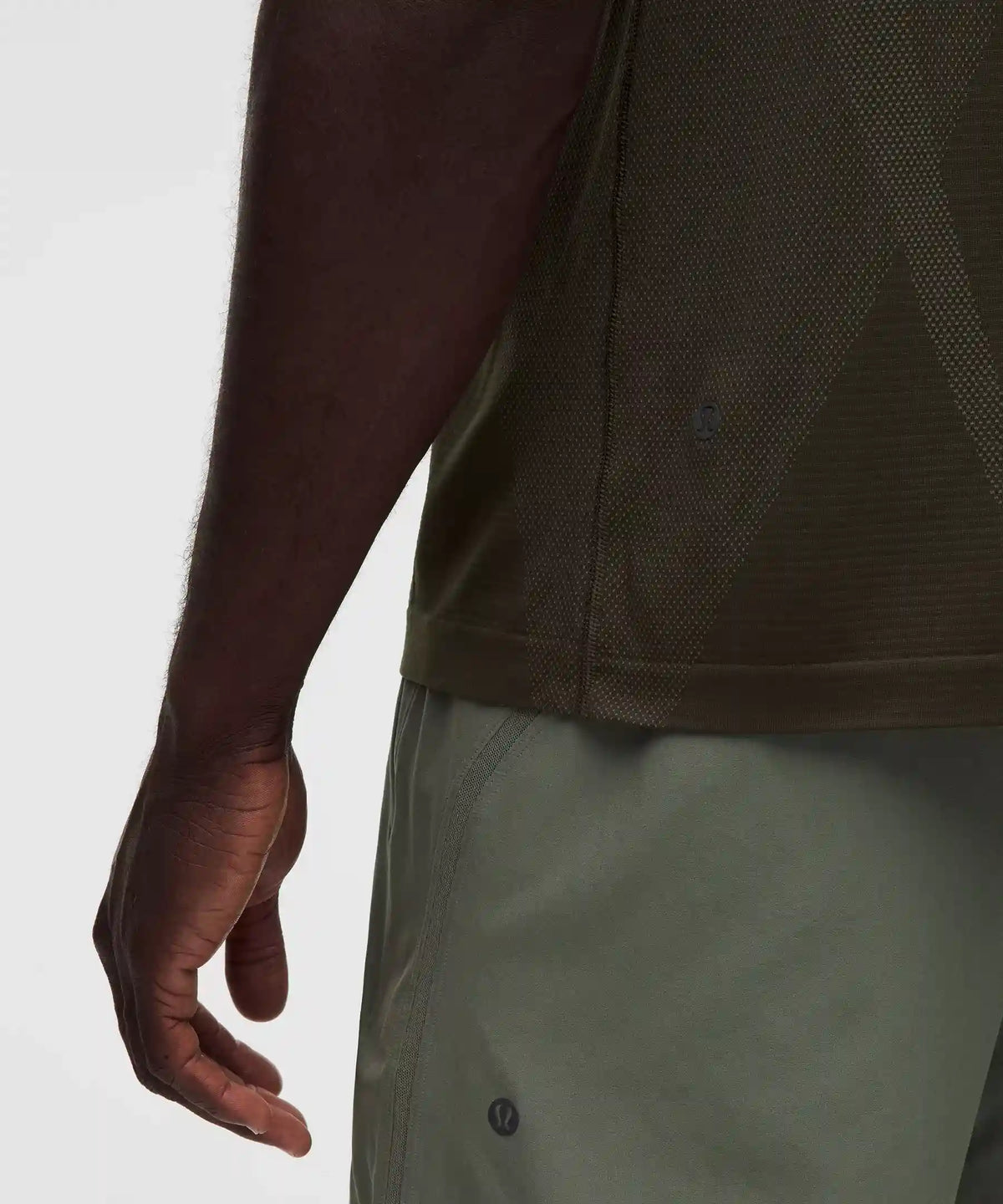 Metal Vent Tech Relaxed-Fit Short-Sleeve Shirt *Training