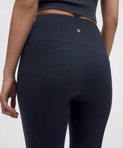 Groove Nulu Super-High-Rise Flared Pant *Regular