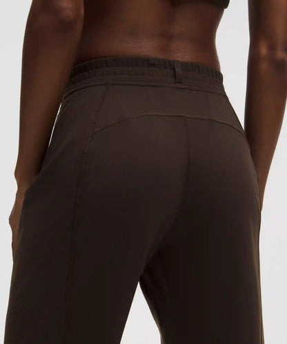 Define Mid-Rise Track Pant *Luon