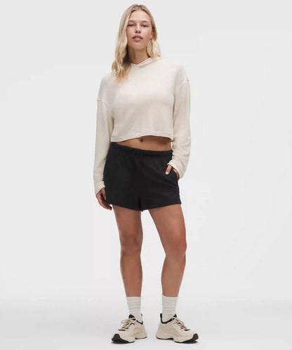 BeCalm Mid-Rise Short 3"