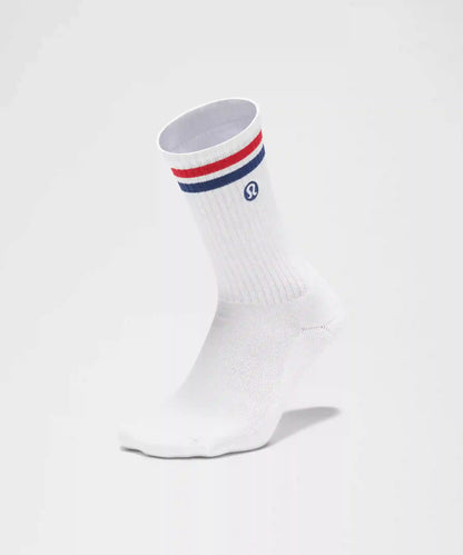 Unisex Daily Essential Crew Socks *Stripe