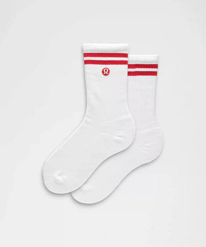 Unisex Daily Essential Crew Socks *Stripe