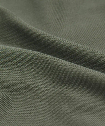 EasyFive Mid-Rise Short 4.5"