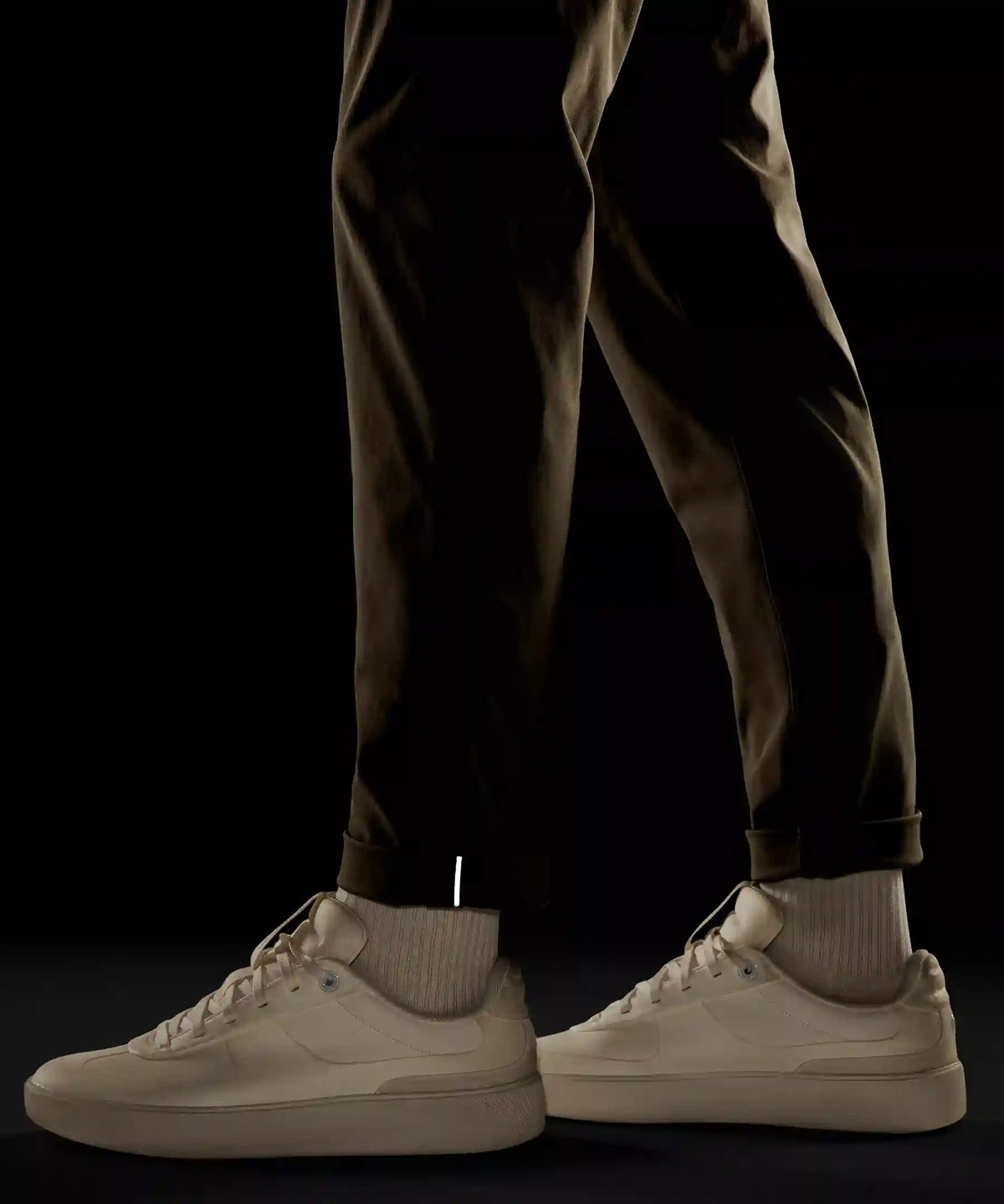 Commission Classic-Fit Pant 32L