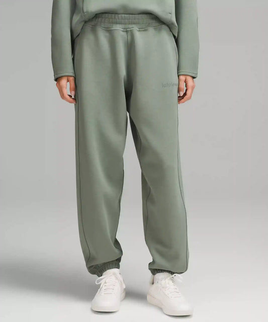 Smooth Spacer Jogger *Emboss