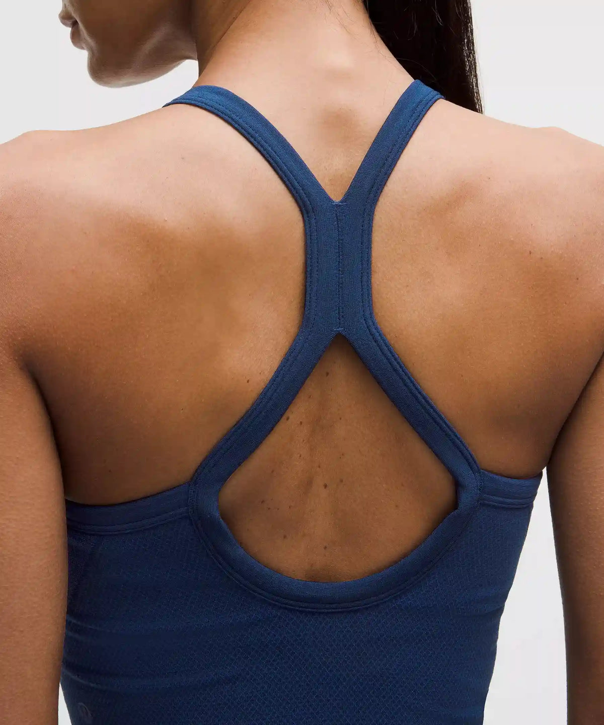 Get Low Cross-Back Training Tank Top *Light Support, B/C Cup