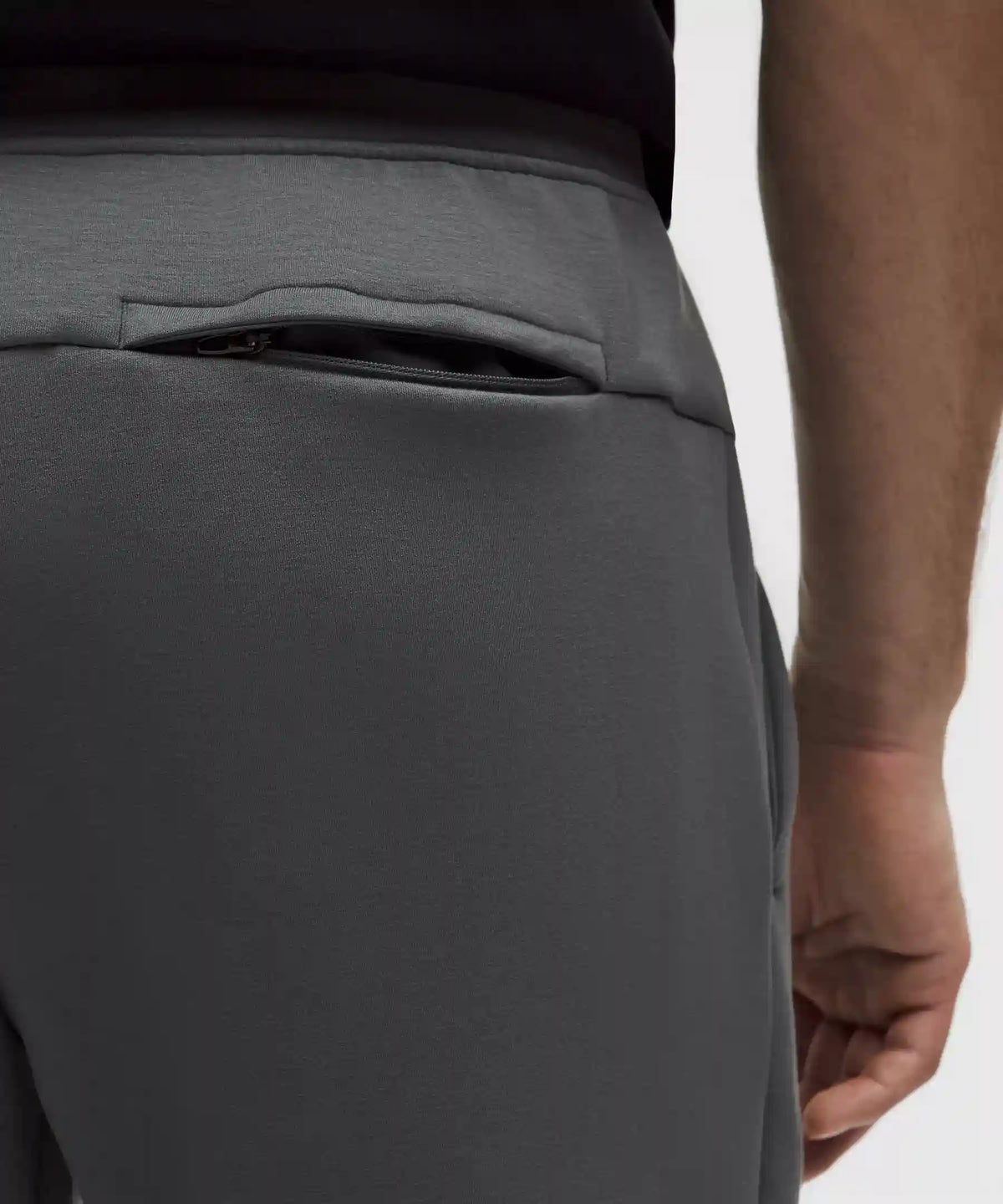 Smooth Spacer Jogger *Regular