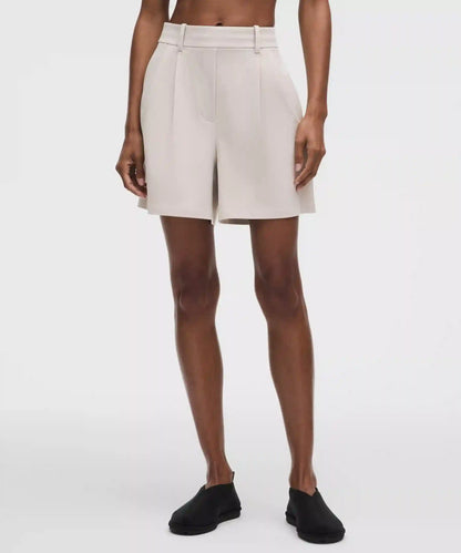 Daydrift Pleated High-Rise Short 5"