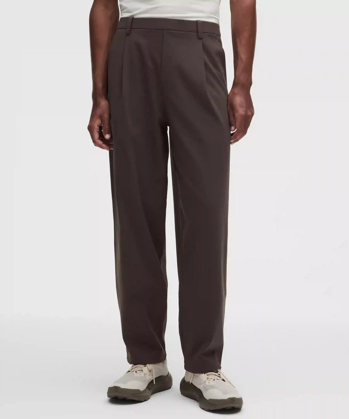 Men's Daydrift Relaxed-Fit Pleated Trouser *Regular