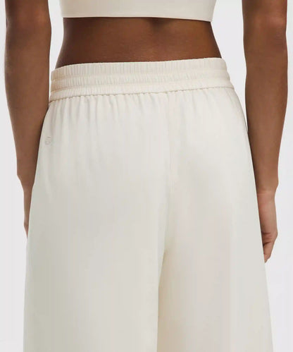 Breezily Mid-Rise Pant *Short