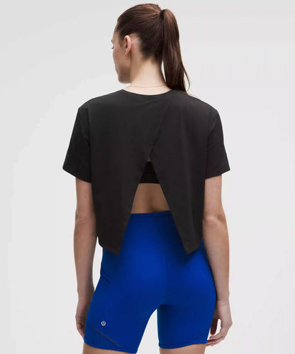 Pace Crush Cross-Back Graphic T-Shirt