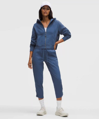 Dance Studio Mid-Rise Cropped Pant