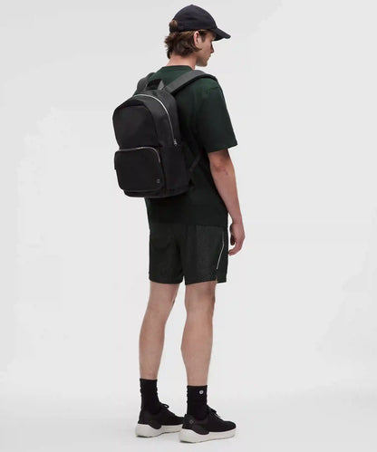 Everywhere Backpack 22L *Metal Hardware
