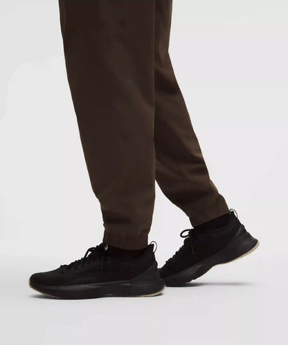 Zeroed In Classic-Fit Cargo Jogger *Regular