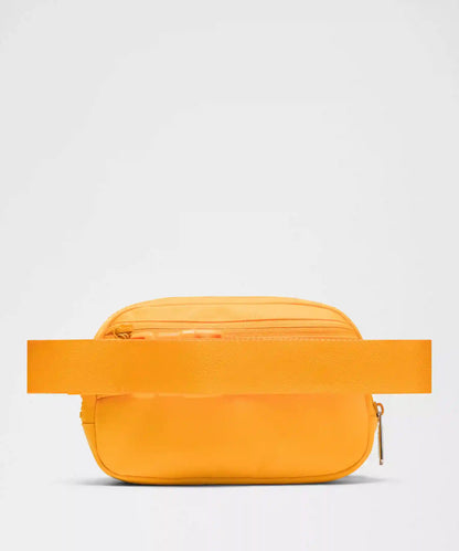 Everywhere Belt Bag with Long Strap 1L
