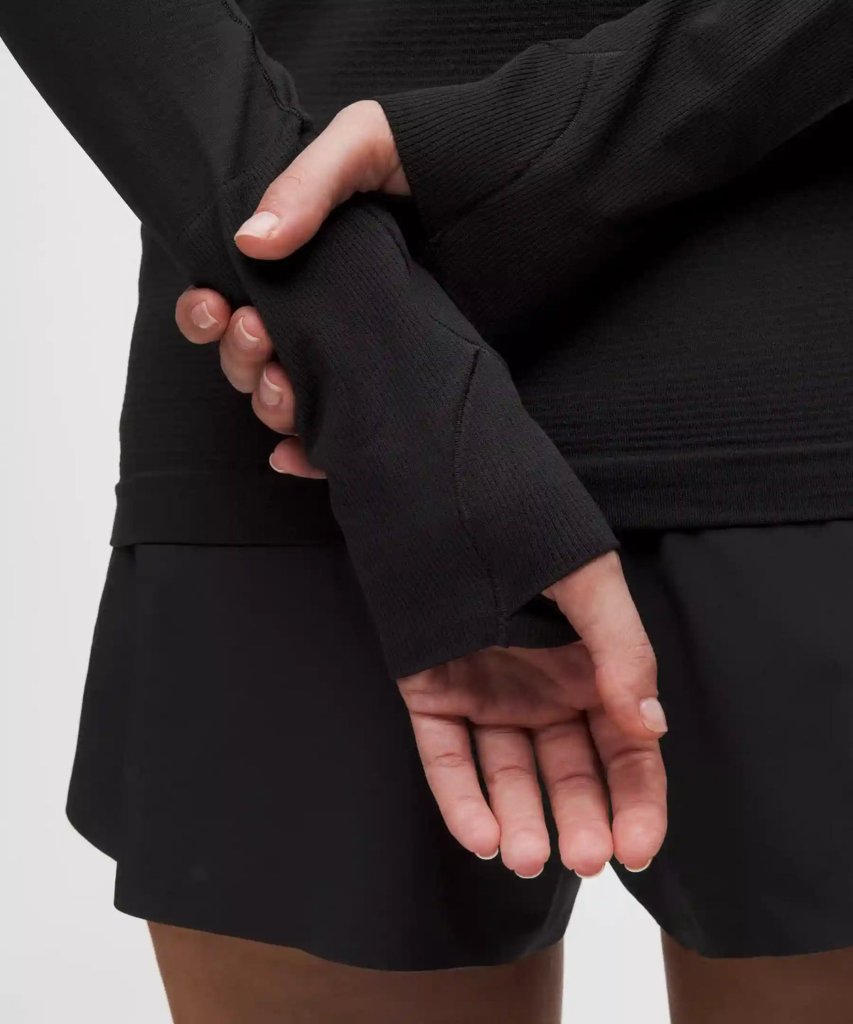Swiftly Tech Long-Sleeve Shirt 2.0 *Waist Length