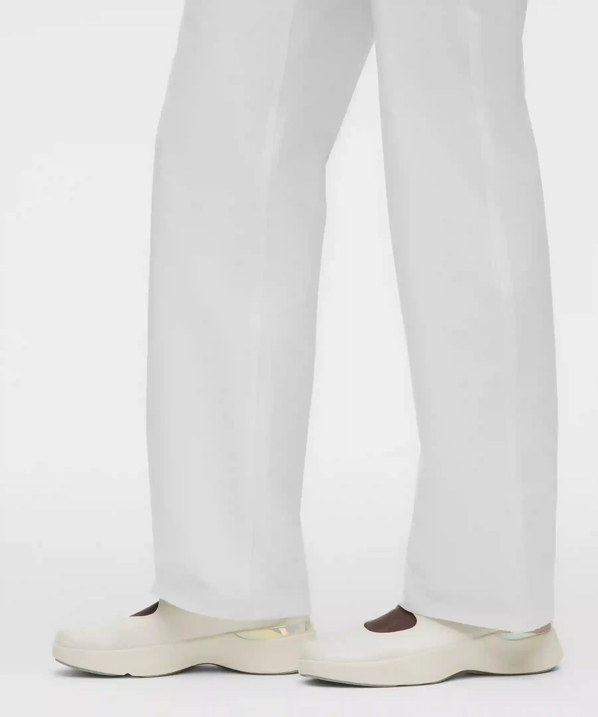 EasyFive Mid-Rise Relaxed-Straight Pant *Regular