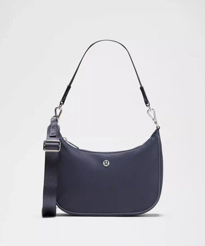 City Essentials Small Shoulder Bag 3L