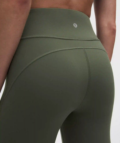 Groove Nulu High-Rise Flared Pant *Short