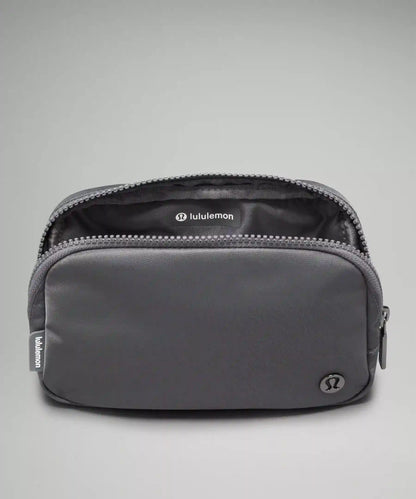 Everywhere Belt Bag with Long Strap 1L