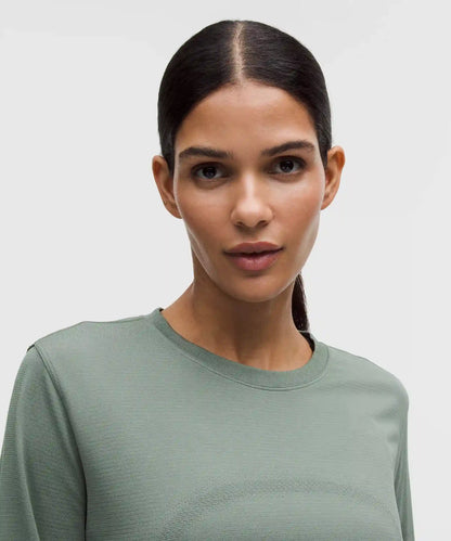 Swiftly Relaxed Long-Sleeve Shirt *Hip Length
