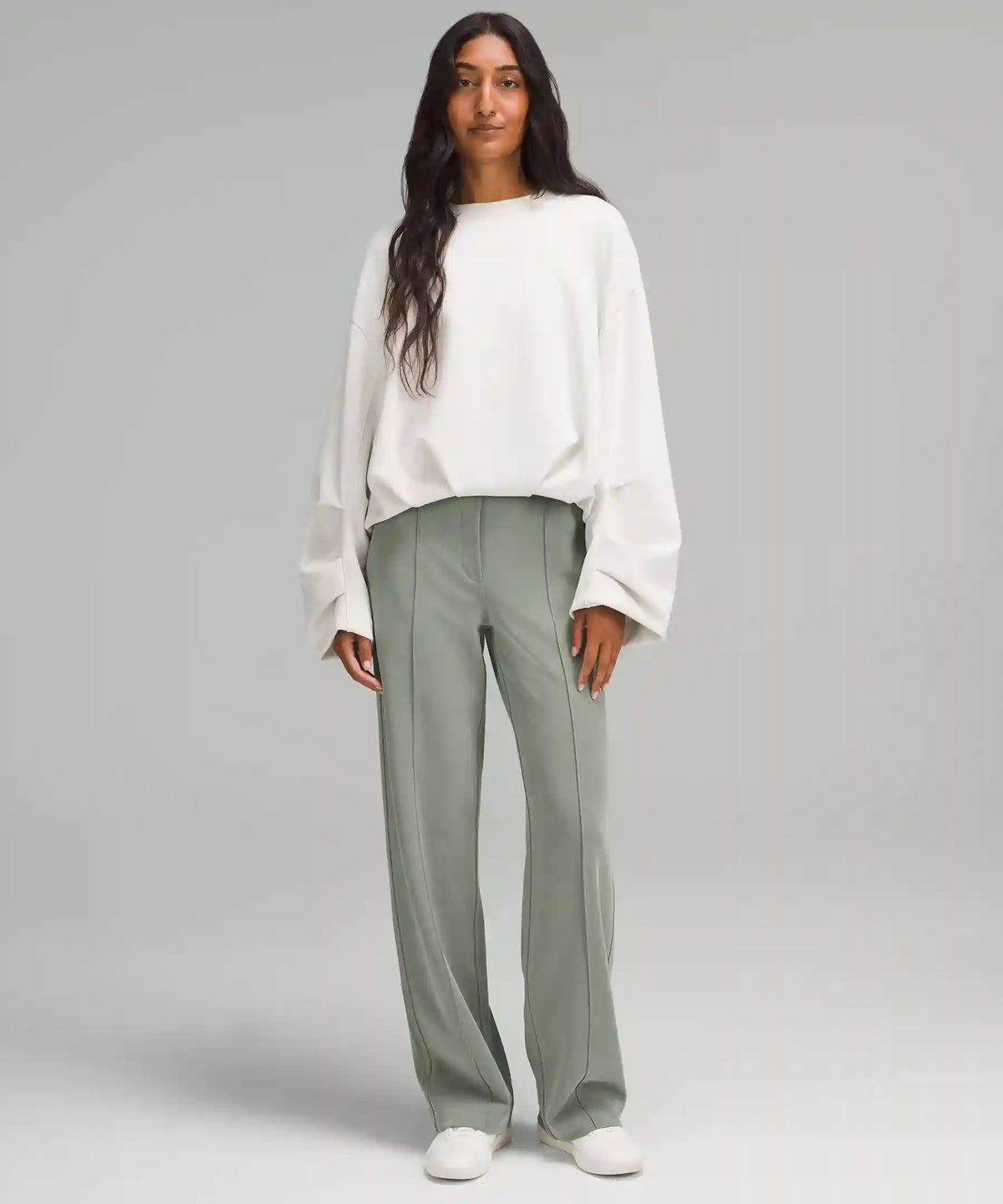 Softstreme Pintuck Mid-Rise Pant *Regular