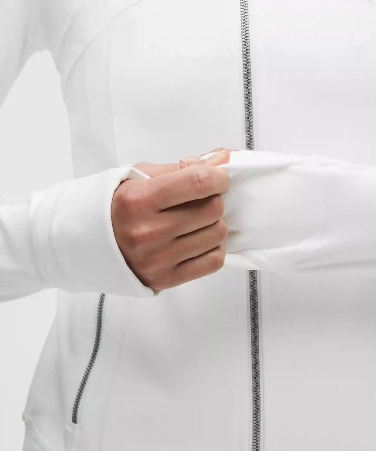 Define Track Jacket *Luon