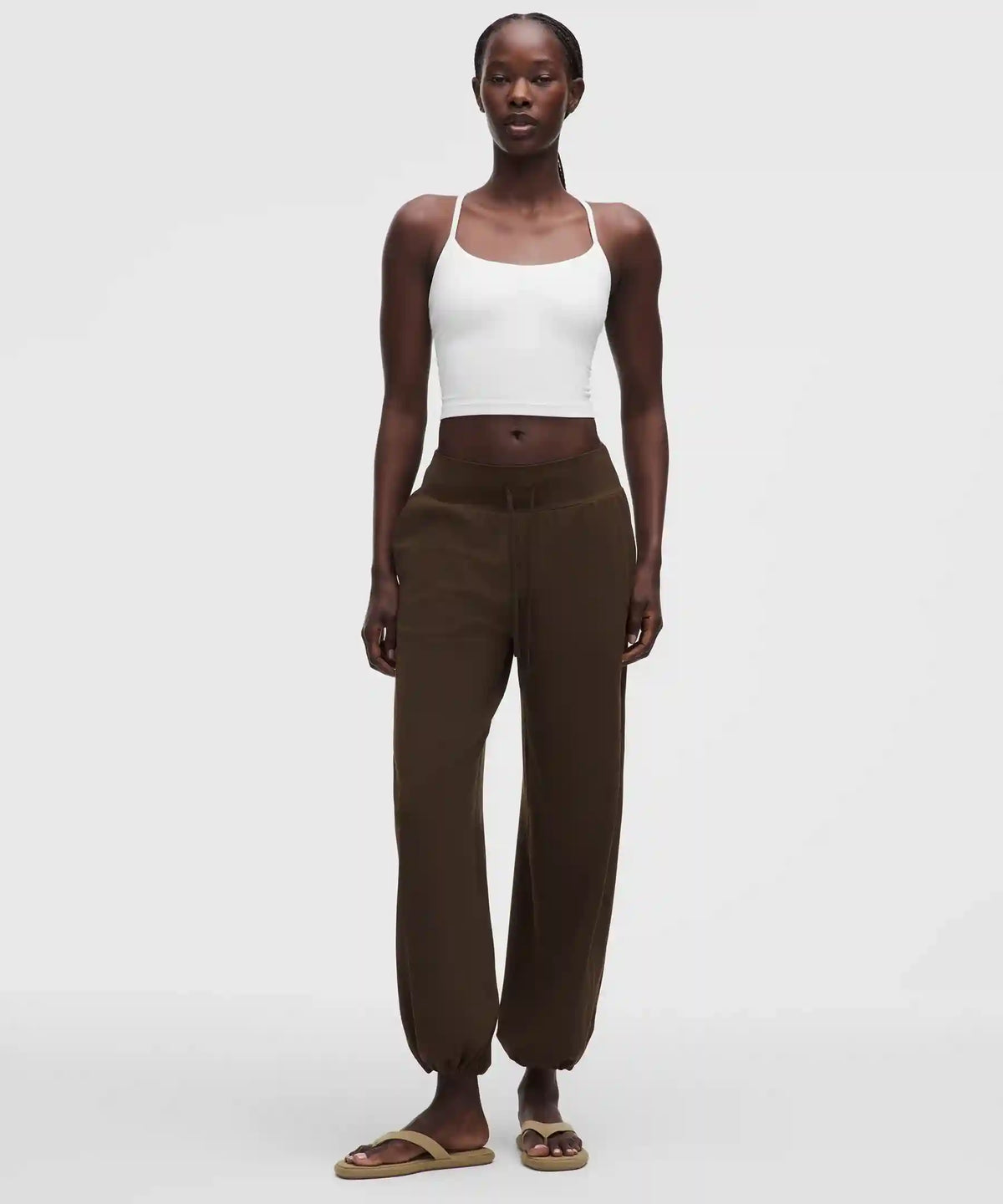Flow Y Cropped Tank Top *Light Support, B/C Cup
