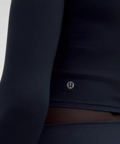 Unrestricted Power Cropped Long-Sleeve Shirt