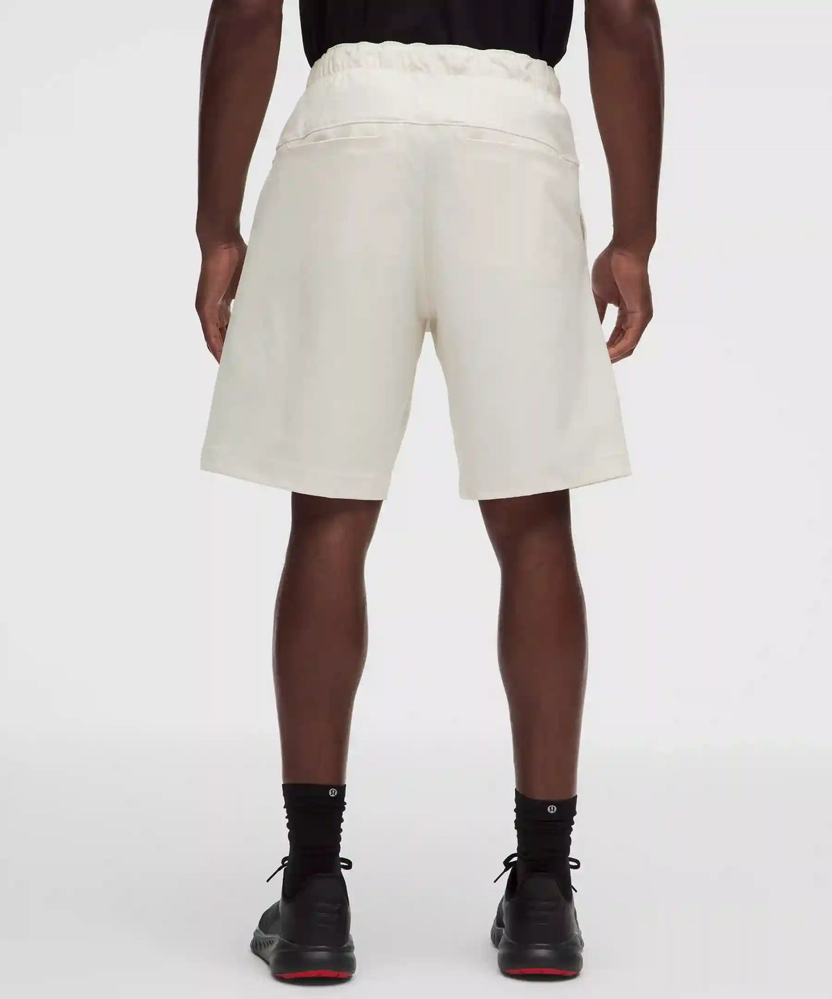 Stretch Twill Relaxed-Fit Golf Short 9"