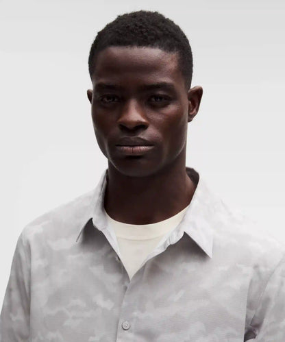 Airing Easy Short-Sleeve Shirt