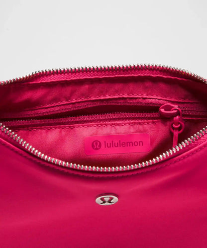 City Essentials Small Shoulder Bag 3L