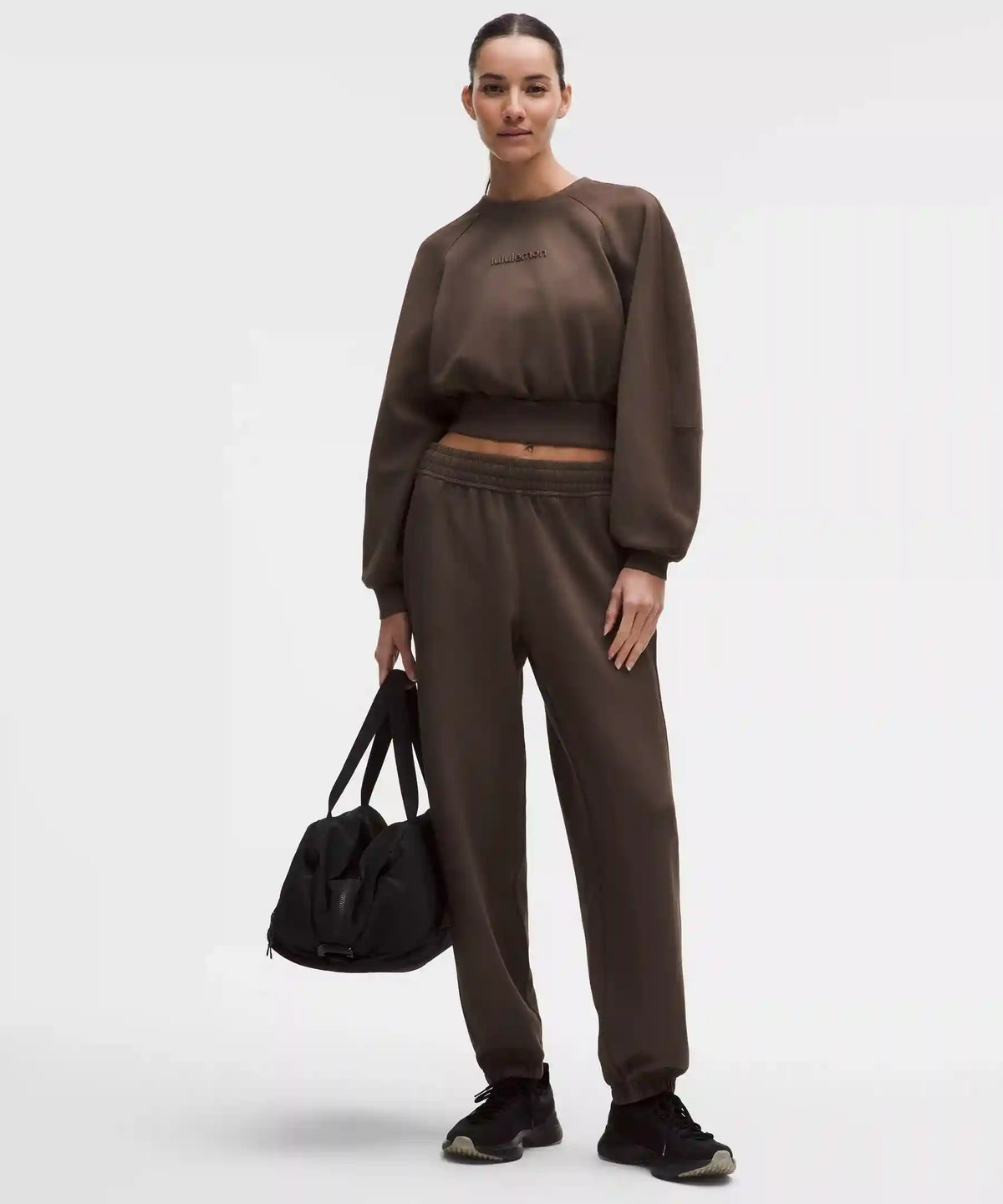Smooth Spacer Mid-Rise Jogger *Wash