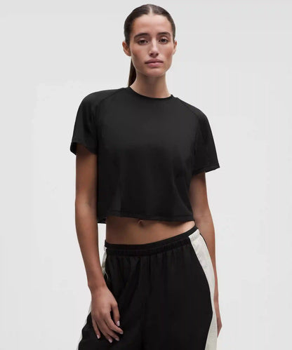 Mesh Panel Training Short-Sleeve Shirt