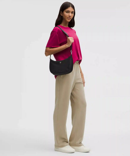 City Essentials Small Shoulder Bag 3L