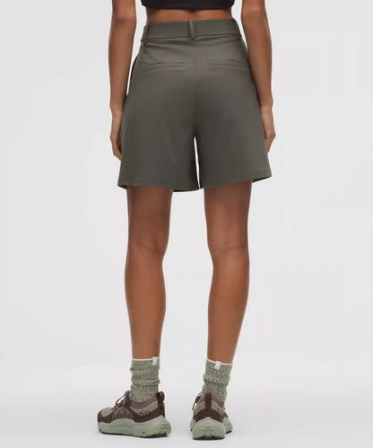 Daydrift Pleated High-Rise Short 7"